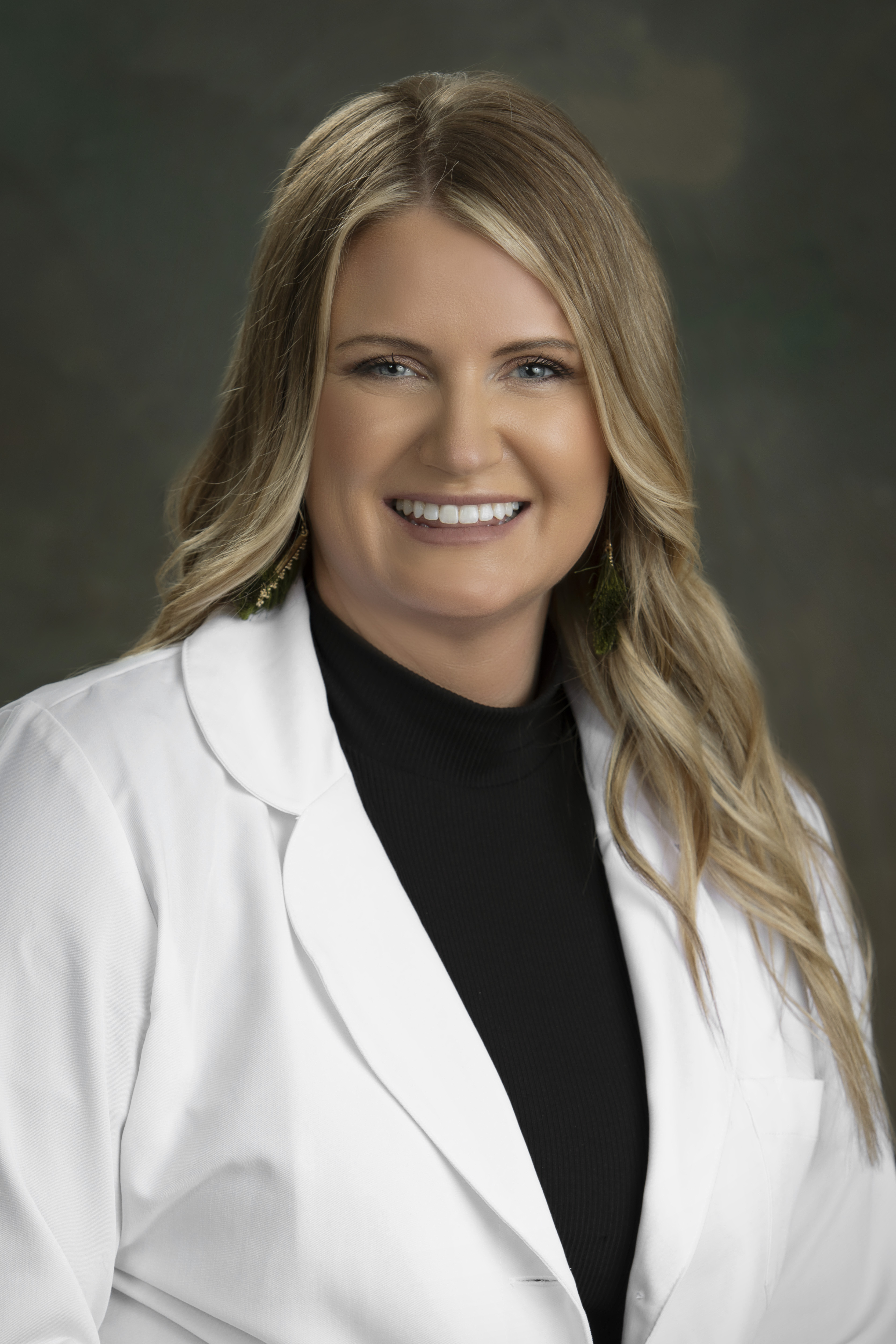 Tara Meredith, APRN