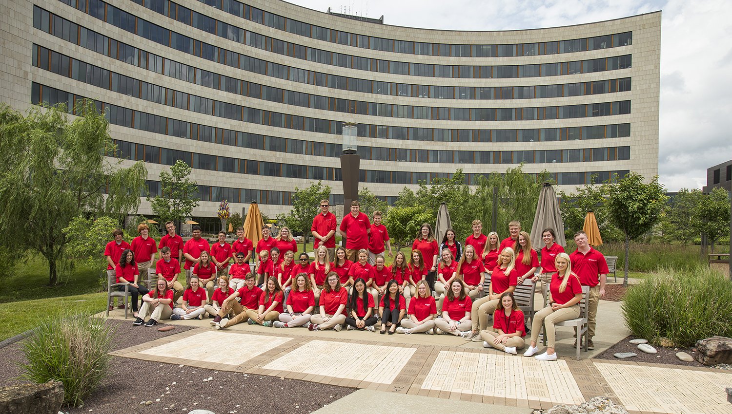 Volunteers at the hospital