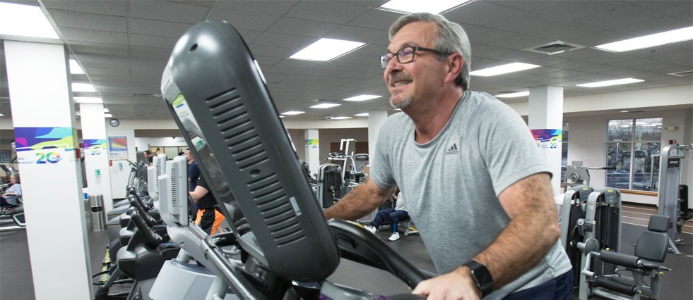 Man exercising at the Healthpark