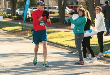 Steve Johnson running in the marathon