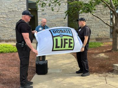 donate life flag